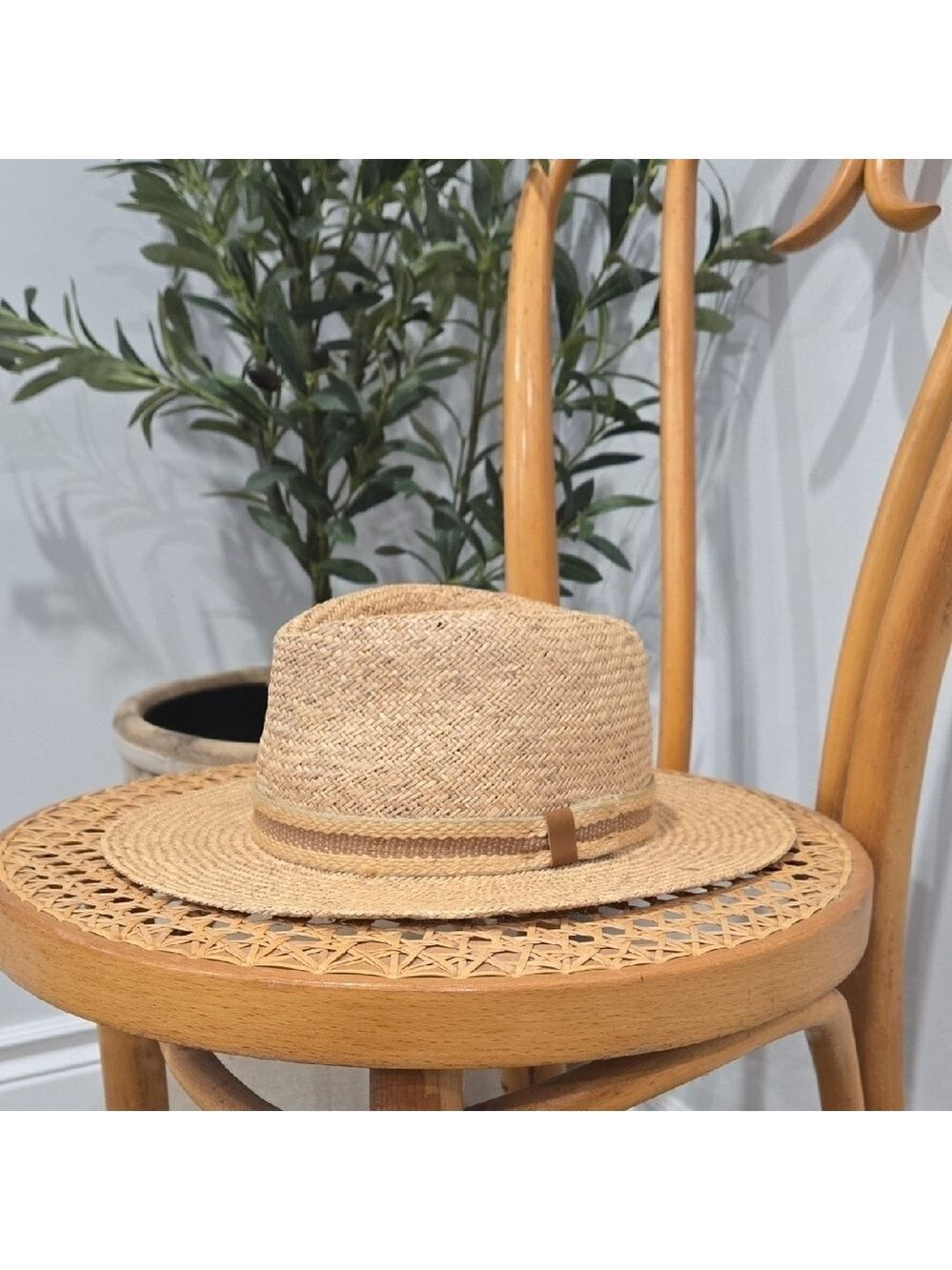 Vintage/Retro Stylish Straw Coastal Summer Neutral Fedora